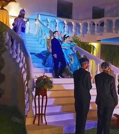 Entrada recepcion Quinceanera en salon